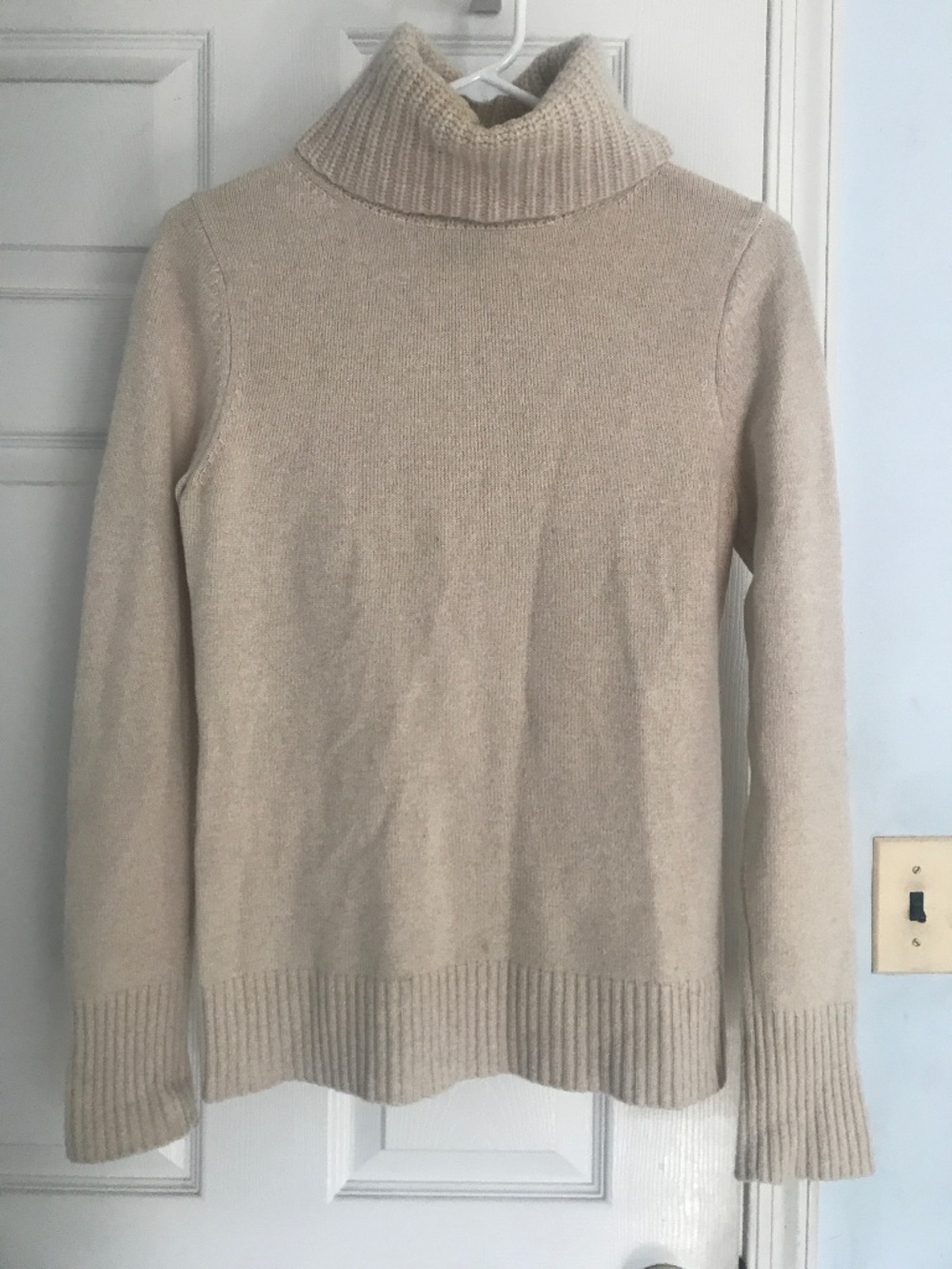 Vintage Ann Taylor Cream Cashmere Turtleneck